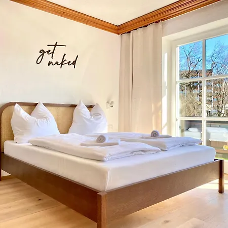 Apartment Butler Lovebirds I Kueche I Parken I Bergblick I Seenaehe Fussen